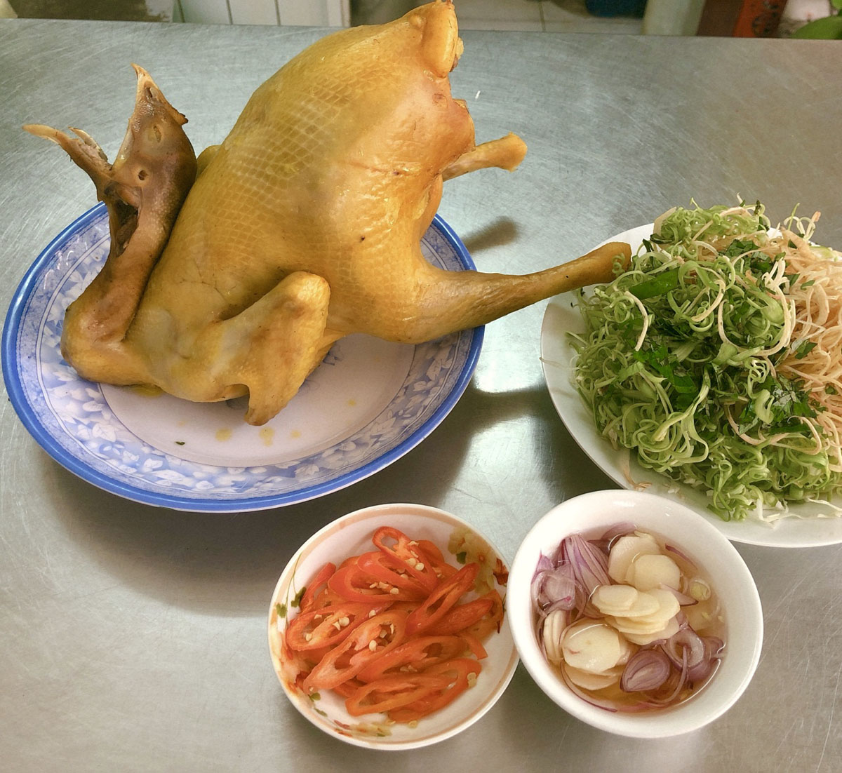 Đặt gà ta - gà cúng quận 1,3,5 - Gà Ta Quảng Ngãi Hùng Cường - Đặt ...